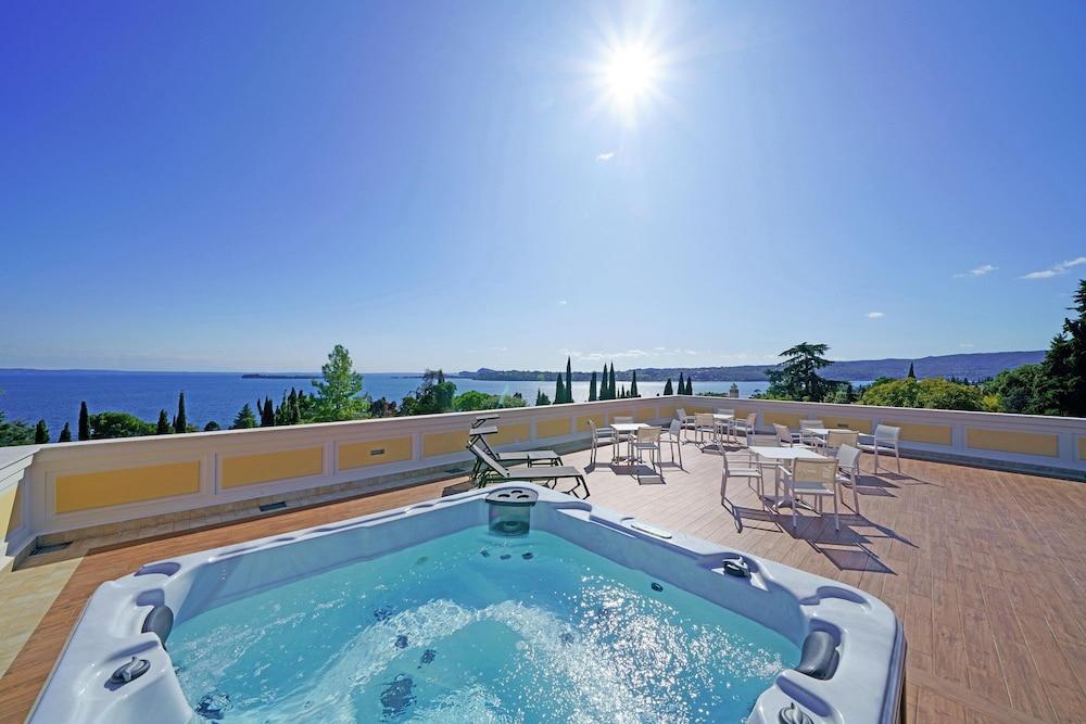 Villa Sofia Hotel Gardone Riviera Exterior foto